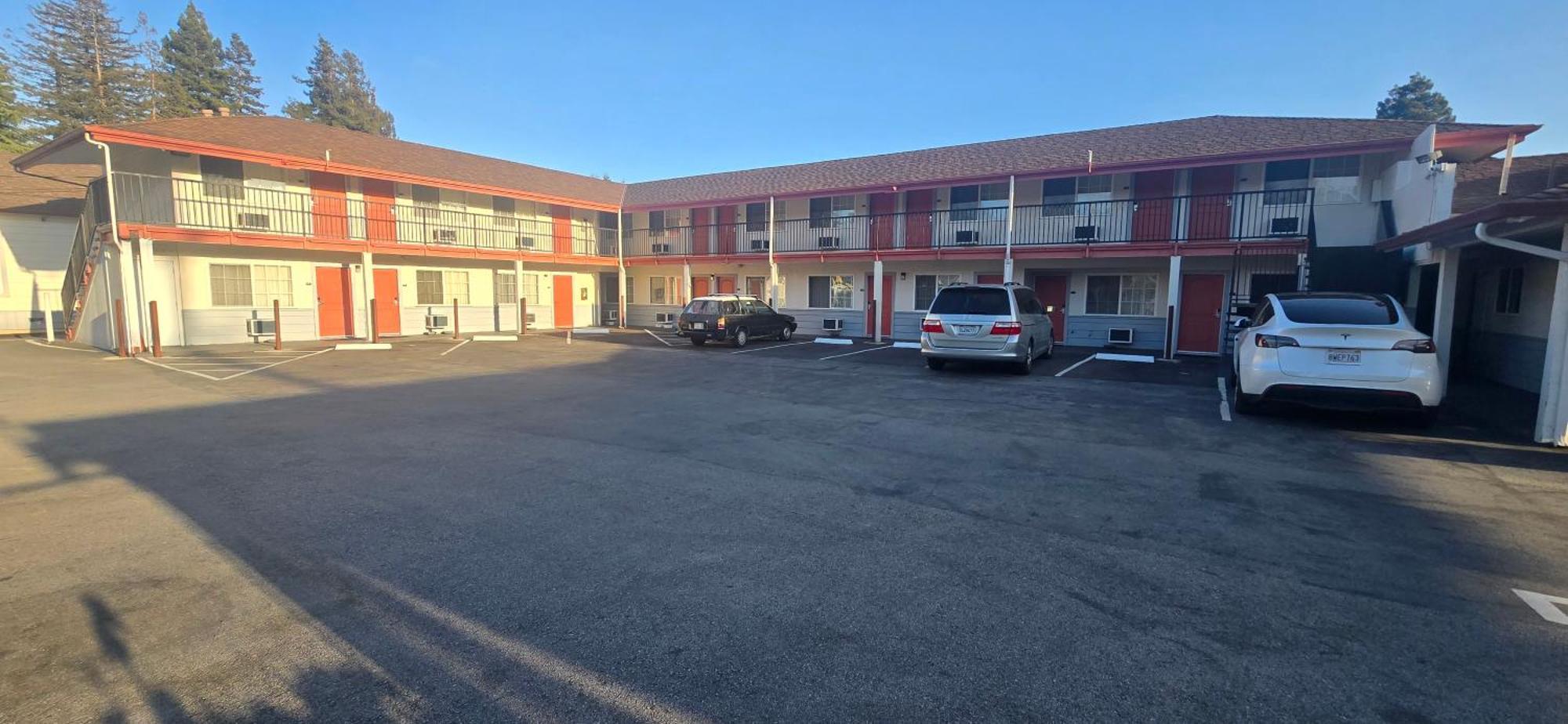 National 9 Motel Santa Cruz Ngoại thất bức ảnh